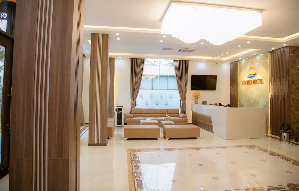 Sunrise Hải Tiến