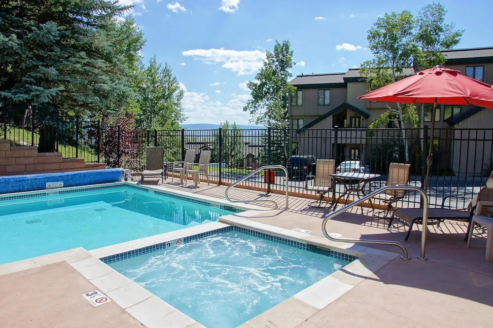 Promontory 19 [4-Bedroom] (202884-3842) Condo