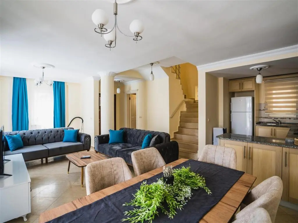 Sunset Beach Club Aqua Lettings
