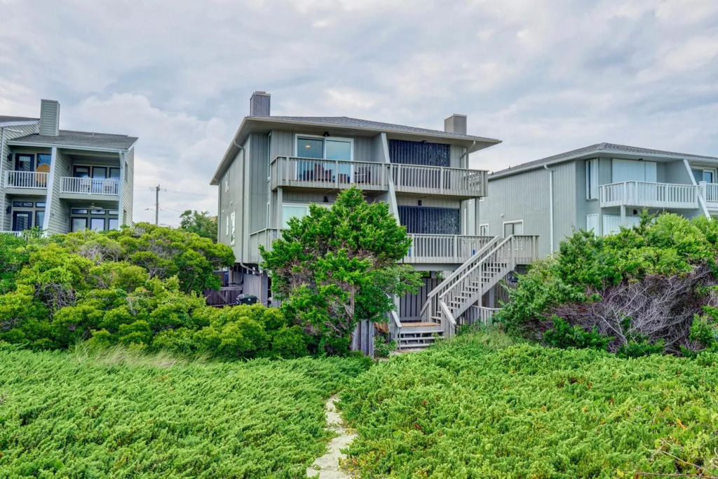 Coyote by Sea Scape Properties