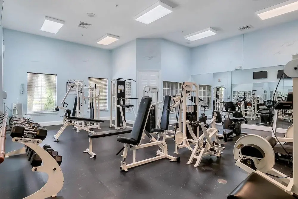 Cozy Apartment Only Miles From Disney Community Pool And Jacuzzii