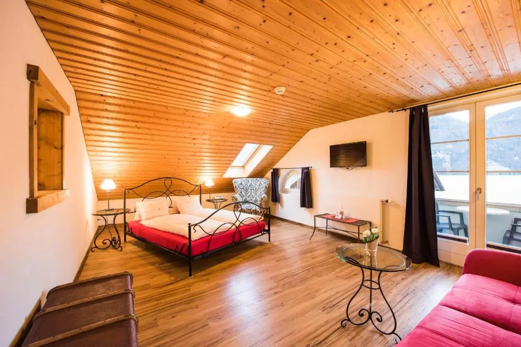 Hotel Brienzerburli