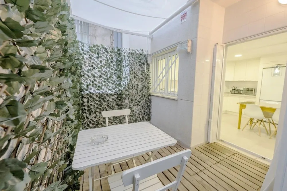 Luxury City Apartment