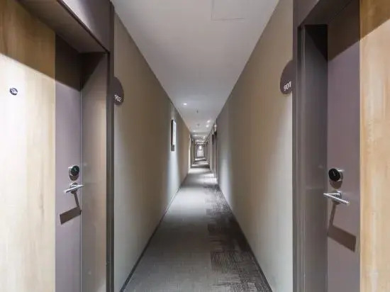 Homeinn·NEO(Shenyang Tiexi Square Glide Shengjing Hospital Xinghua Metro Station)