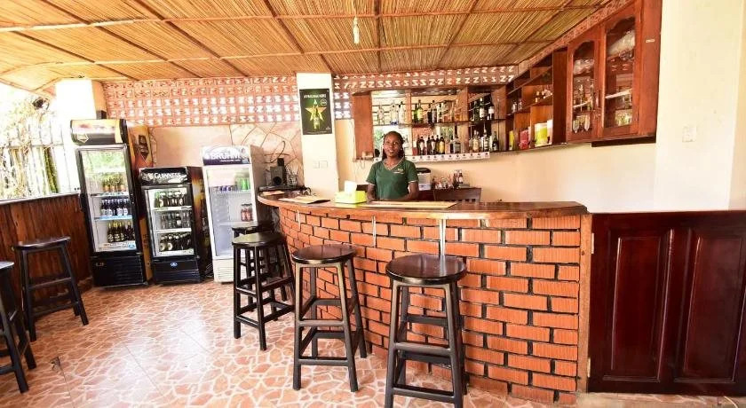 ESquire Inn Entebbe