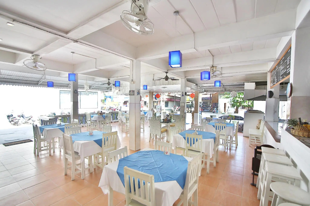 Lotus Friendly Hotel