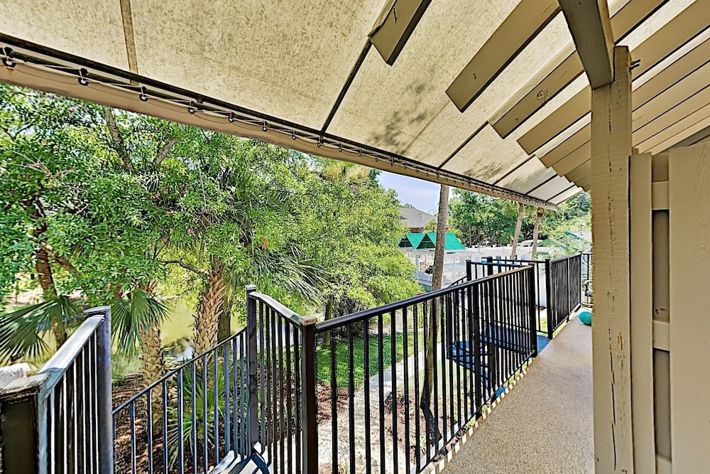 114sprin 2 Bedroom Condo