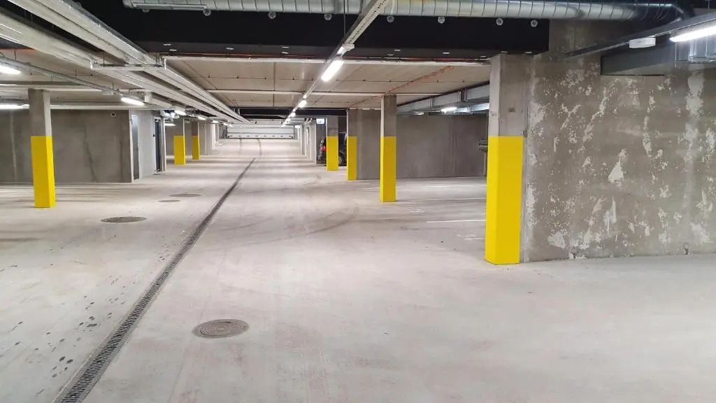 Dream Stay - Brand New Apartment with Balcony & Free Parking