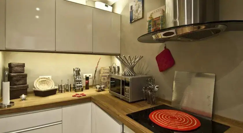 Apartament Świętojerska 24