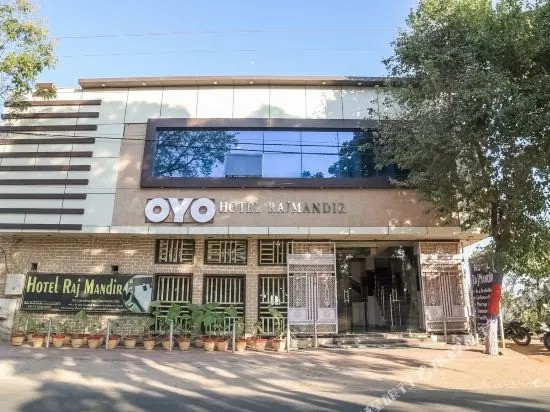 Hotel Raj Mandir