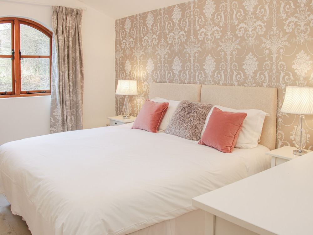 Hillside Lodge