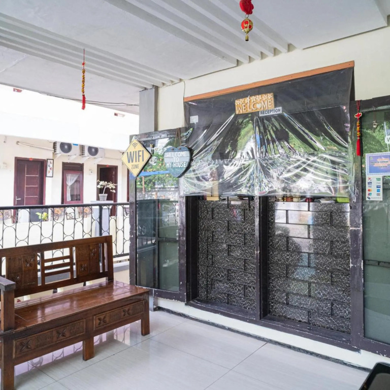 OYO 407 Bandahara 21 Syariah