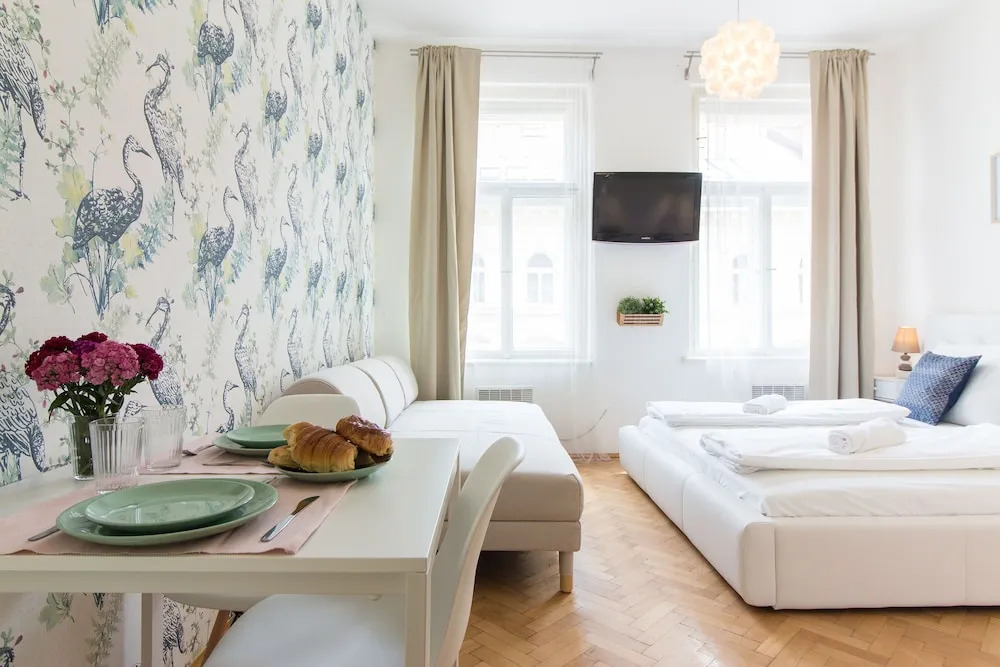 Studio In The Historic Center By Easybnb