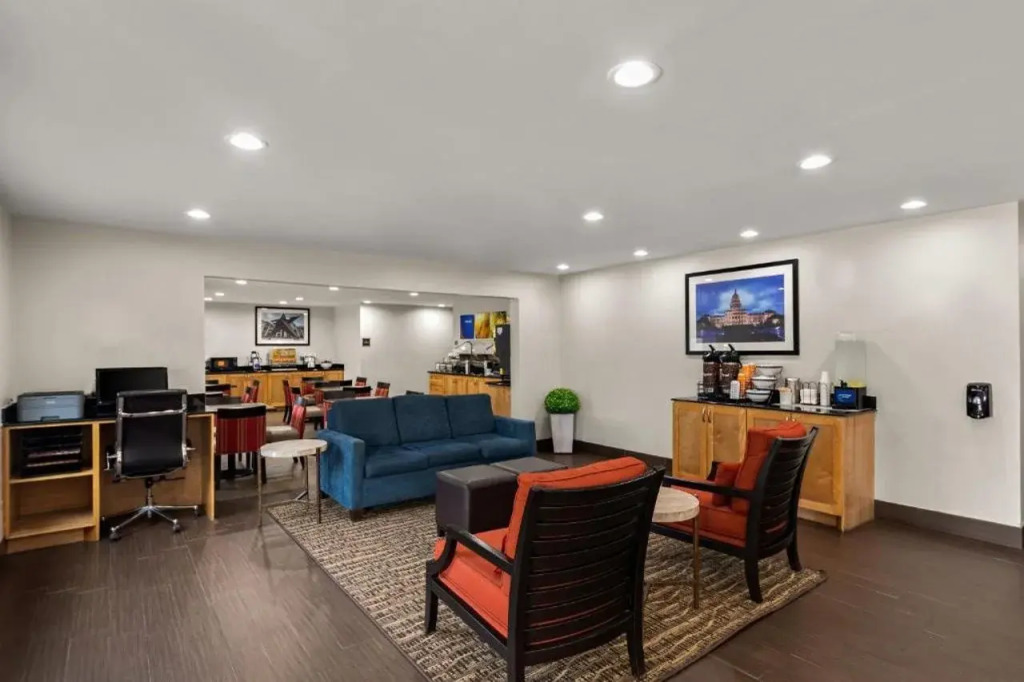 Comfort Inn & Suites Austin North Loop