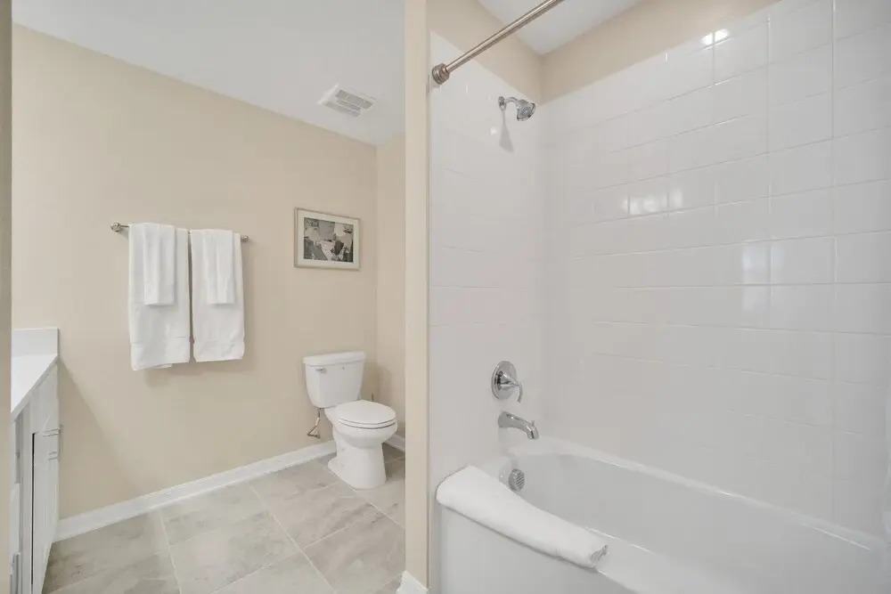 Stunning Lakeview Condo w FREE Resort Access