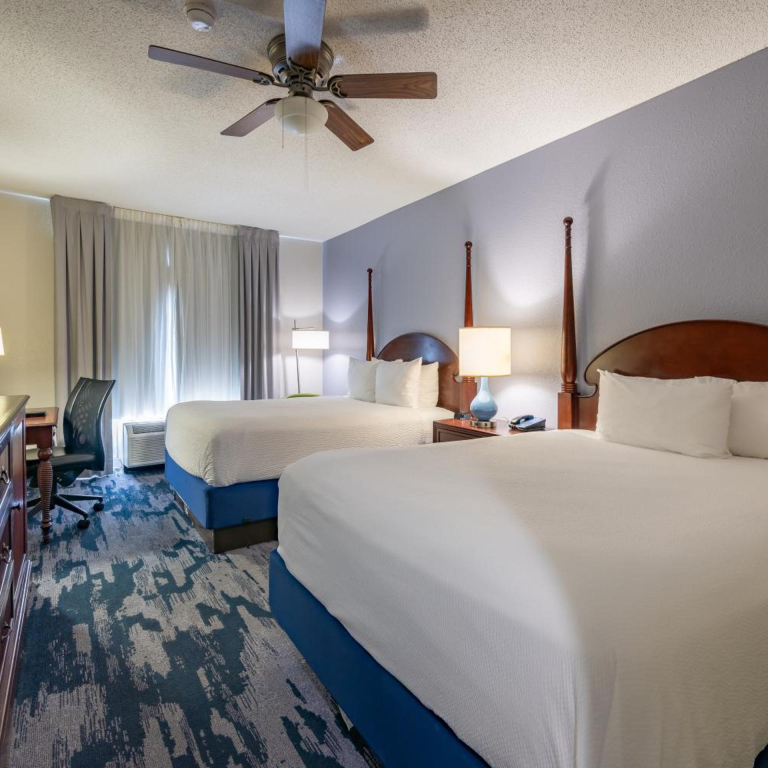 SummerPlace Inn