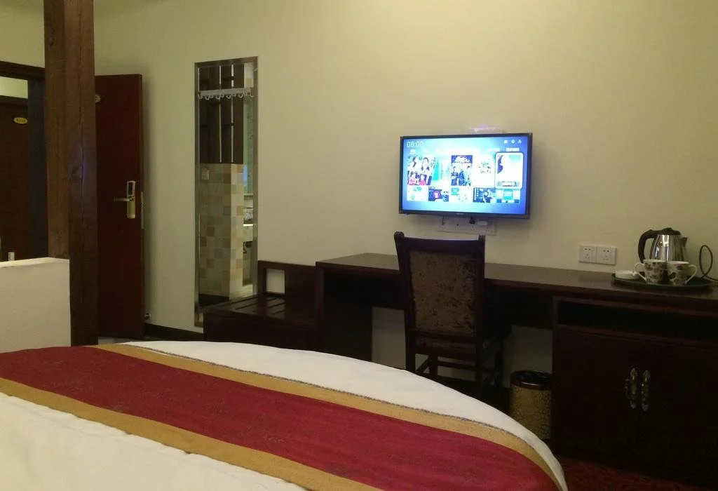 Luzhou Ba Li Nuo Theme Hotel