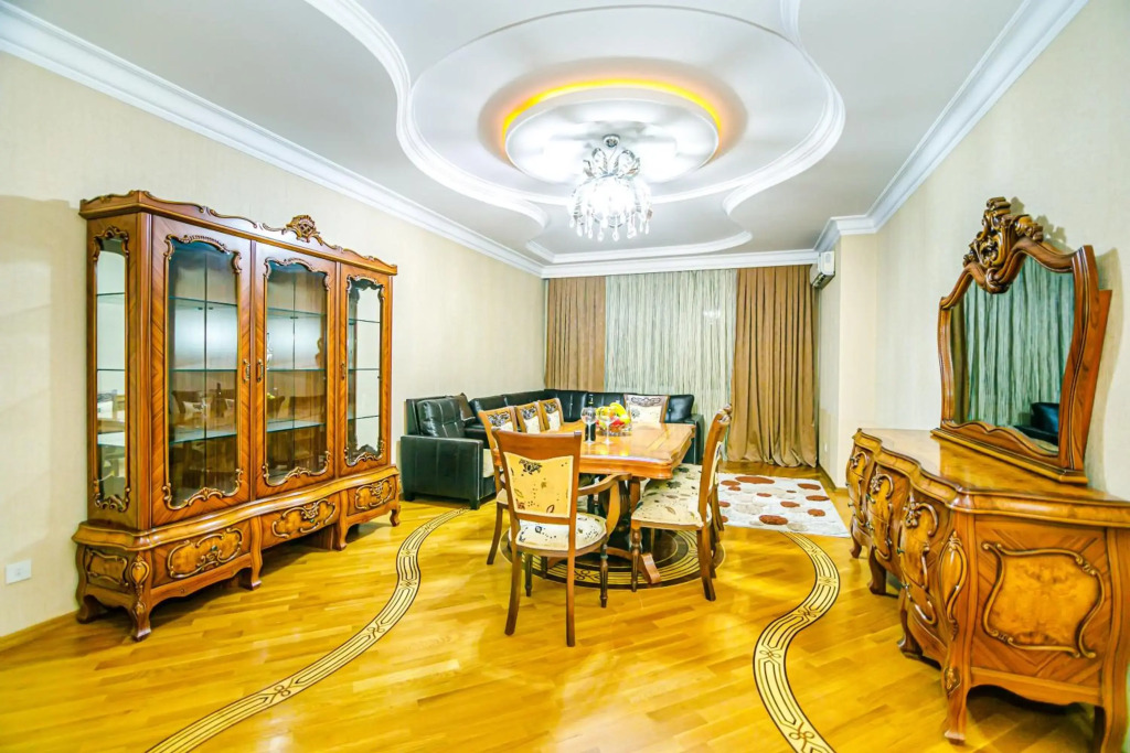 Nizami Apartment By Baku Housing