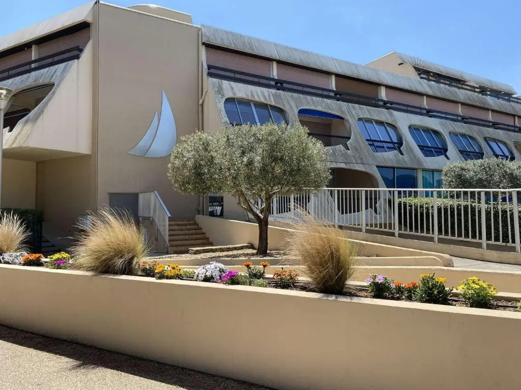 Appartement Port Camargue, 2 pièces, 6 personnes - FR-1-250-113