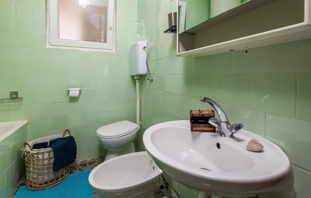 Amazing Apartment in Banjol With 1 Bedrooms and Wifi