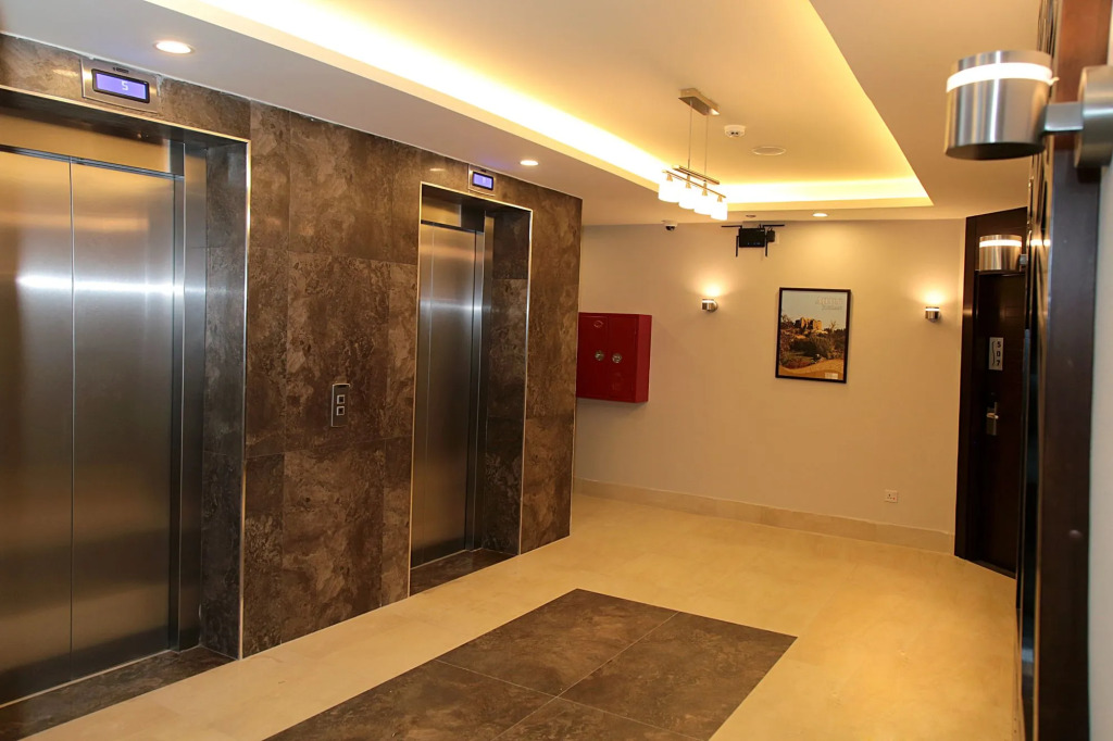 Viola Hotel Suites