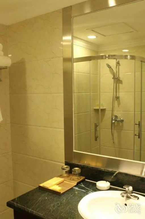 Yangtze Hotel