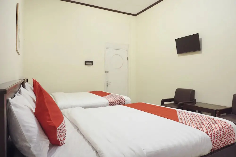 RedDoorz @ Hotel Citra Indah