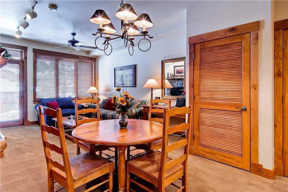 2109 Timberline Lodge, Trappeur's Crossing Apartment 1