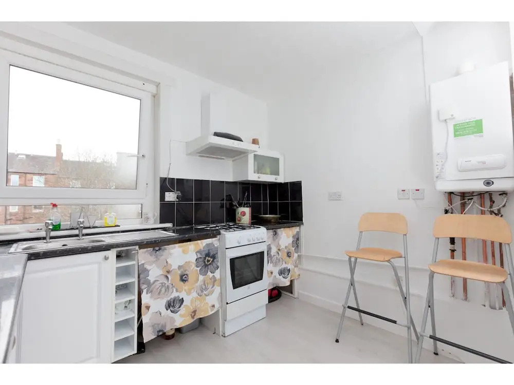 Leith Walk Gem! Lovely + Great Value - Sleeps 4