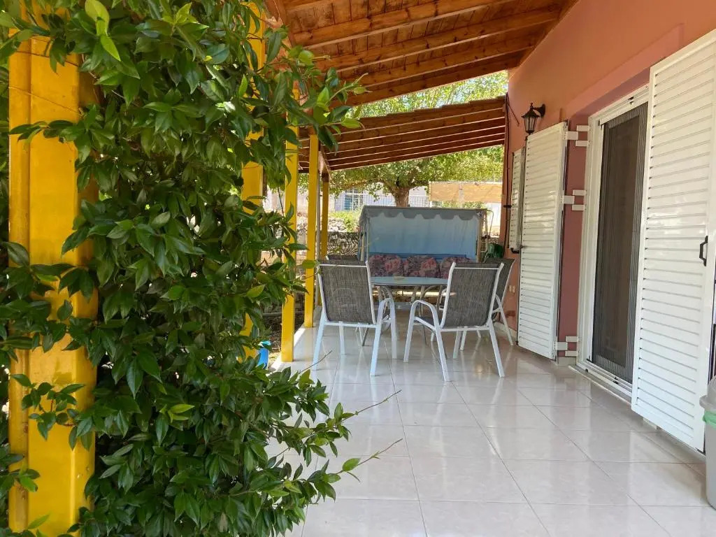 Sofias House
