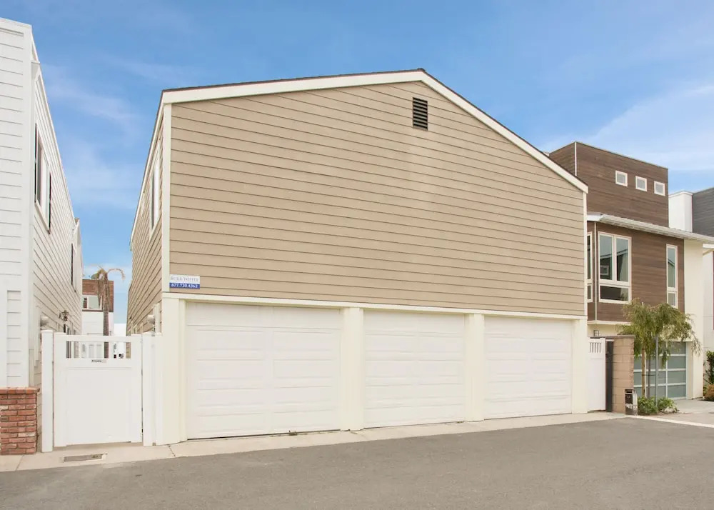 5408 Seashore A 68111 by RedAwning