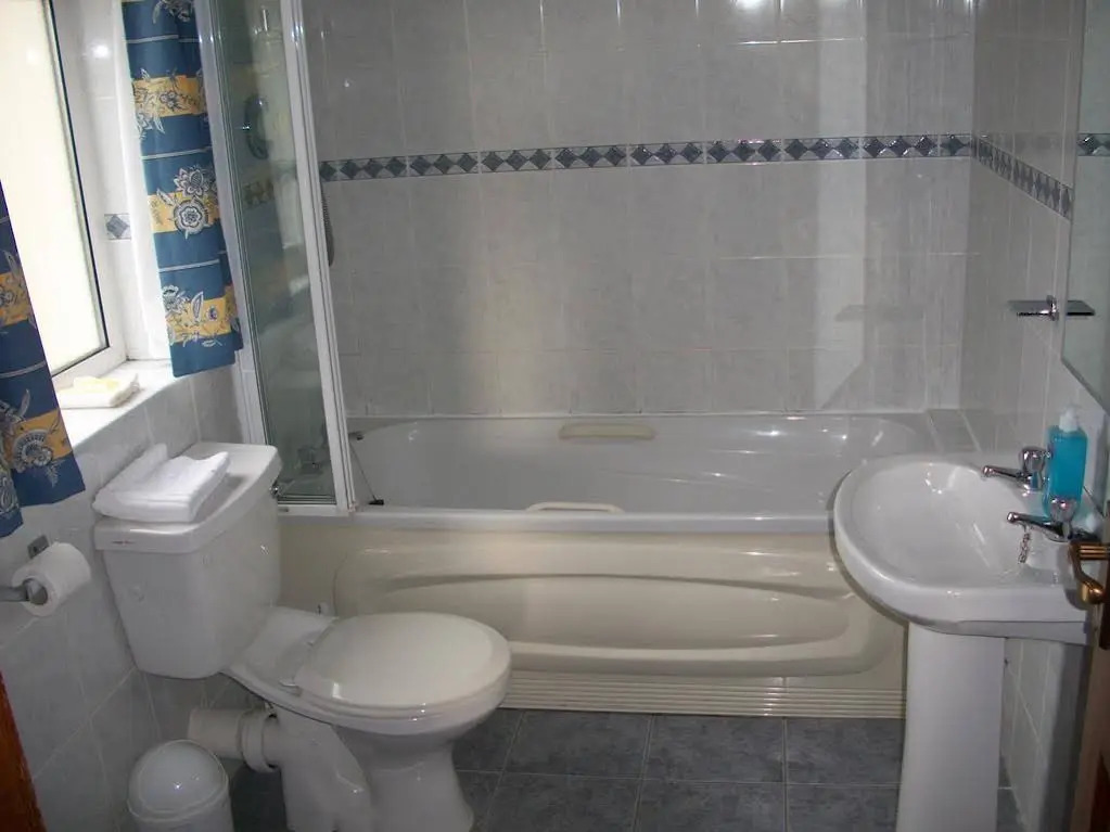 Seashore Lodge Guesthouse