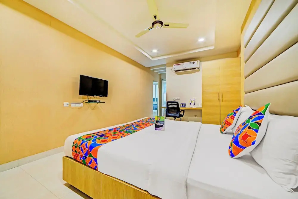 FabHotel Prime Veeraj Suites - Nr. Skyview10, Lumbini Avenue, Gachibowli