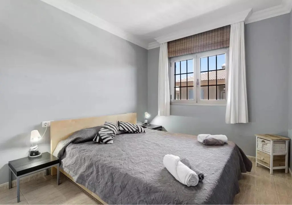 Poris Sunset Apartment 1
