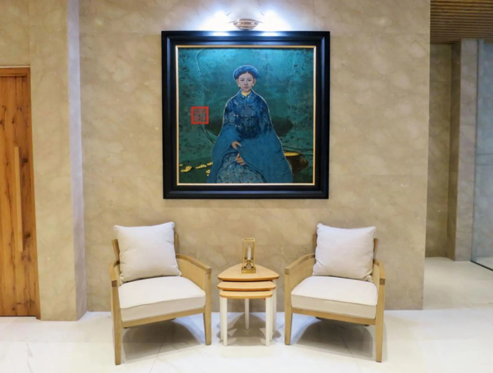 A&EM - The Petit Hotel