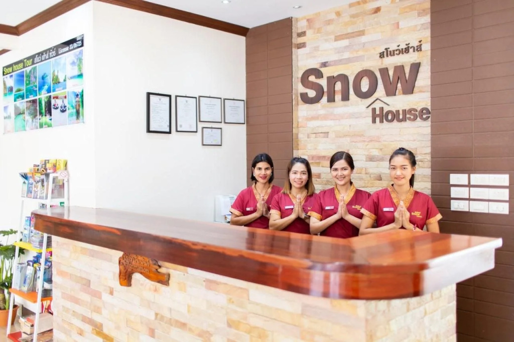 Snow House (SHA Extra Plus)