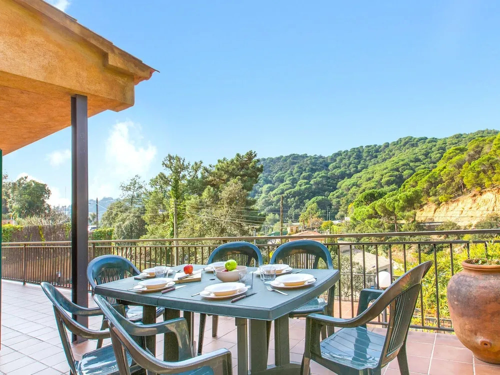Serene Villa in Lloret de Mar With Private Swimming Pool