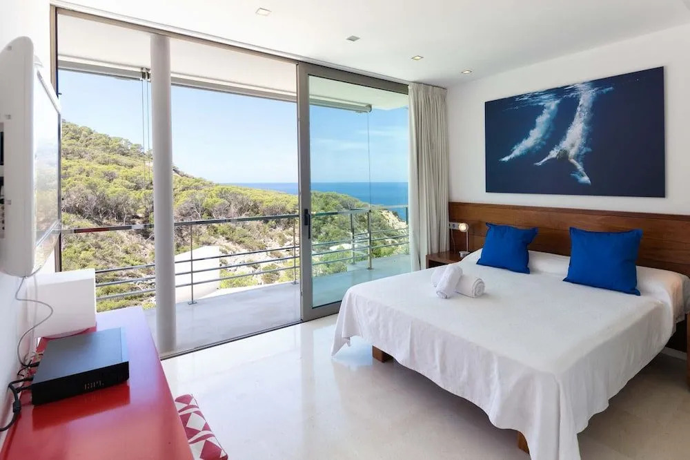 Villa Vadella by Eivillas