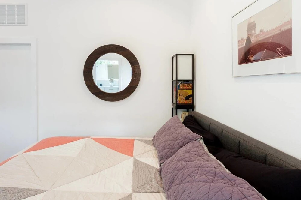 Bask in Light at an Artistic Townhouse Minutes From Downtown