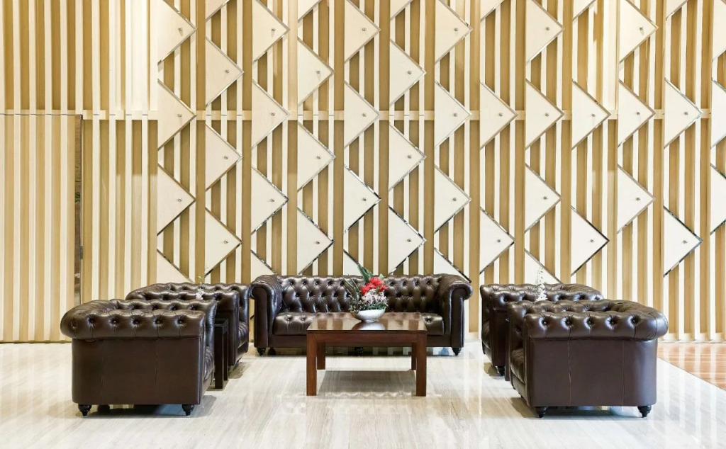 VE Hotel & Residence