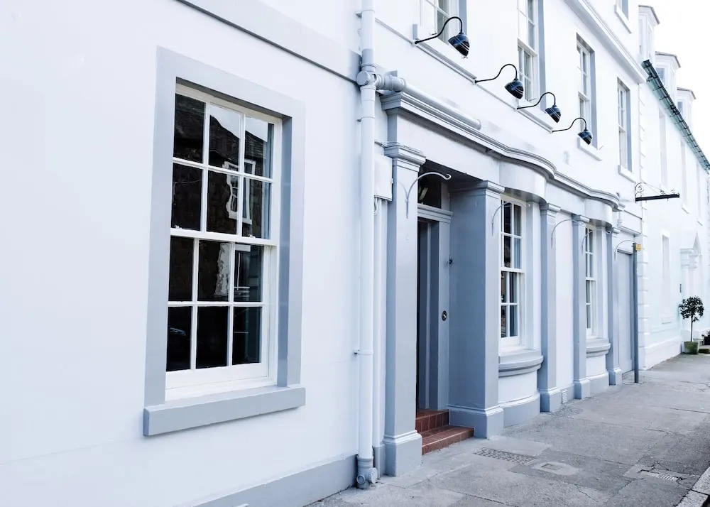 The Garret Hotel
