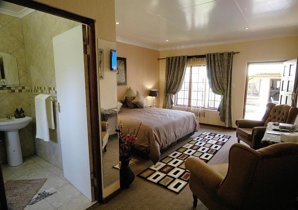 Mannah Executive Hotel and Conference Center