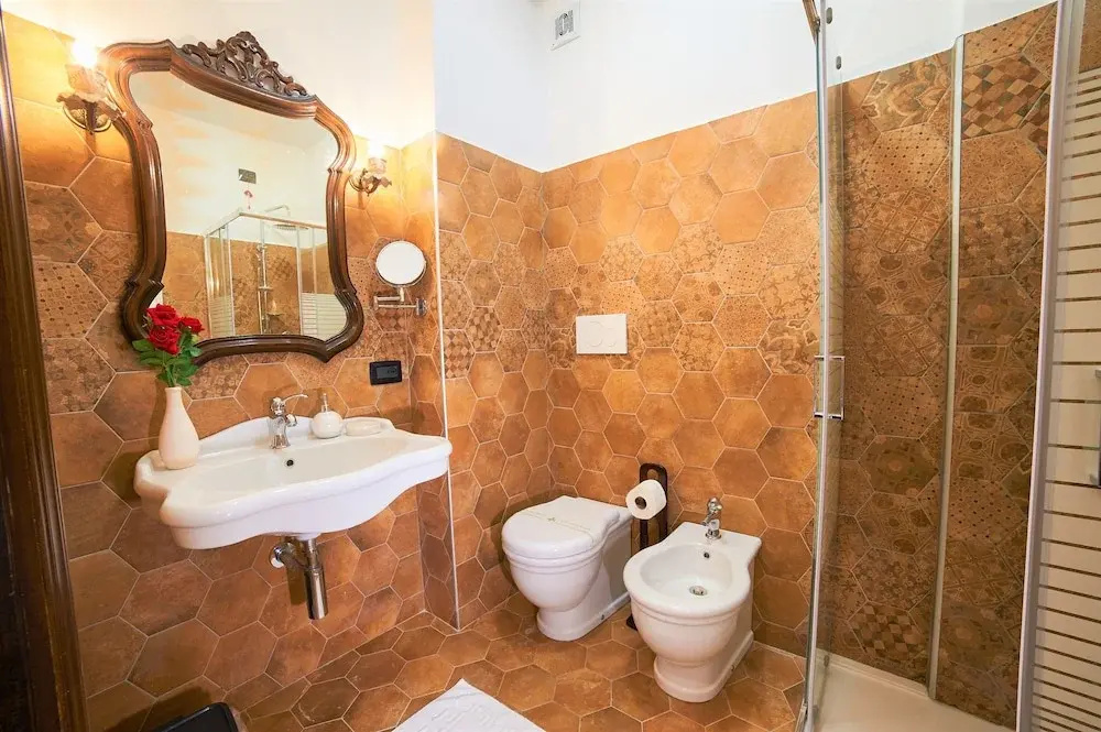 Villa on top of a Hill With an Enchanting View of Lake Bolsena