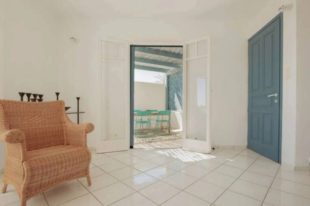 Sea-Front House With Private Beach, Sounio