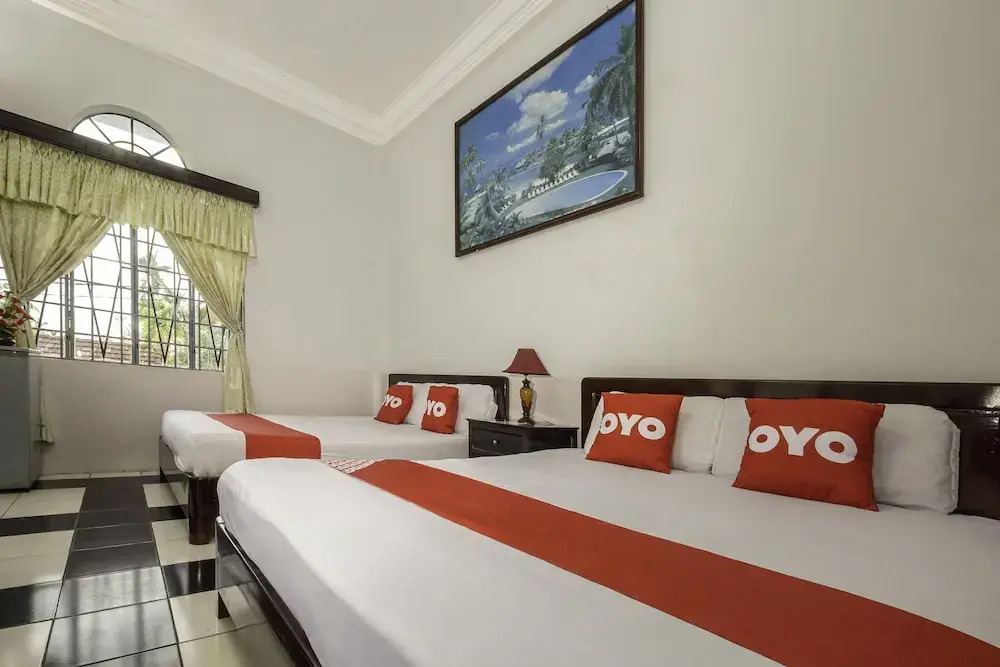 OYO 718 Nu Hoang Hotel