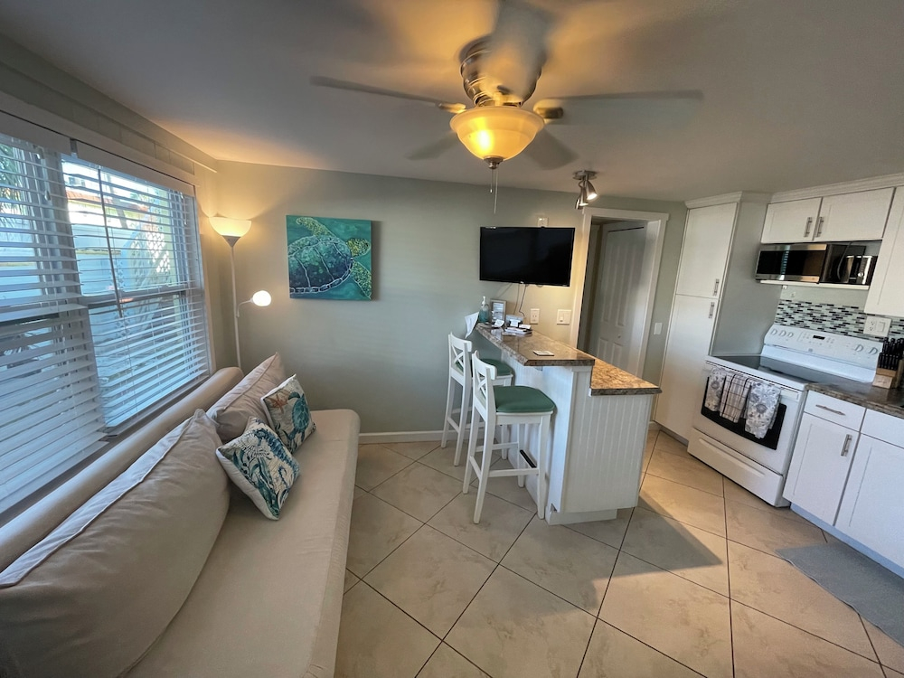 Southern PAG Beach House Bungalows