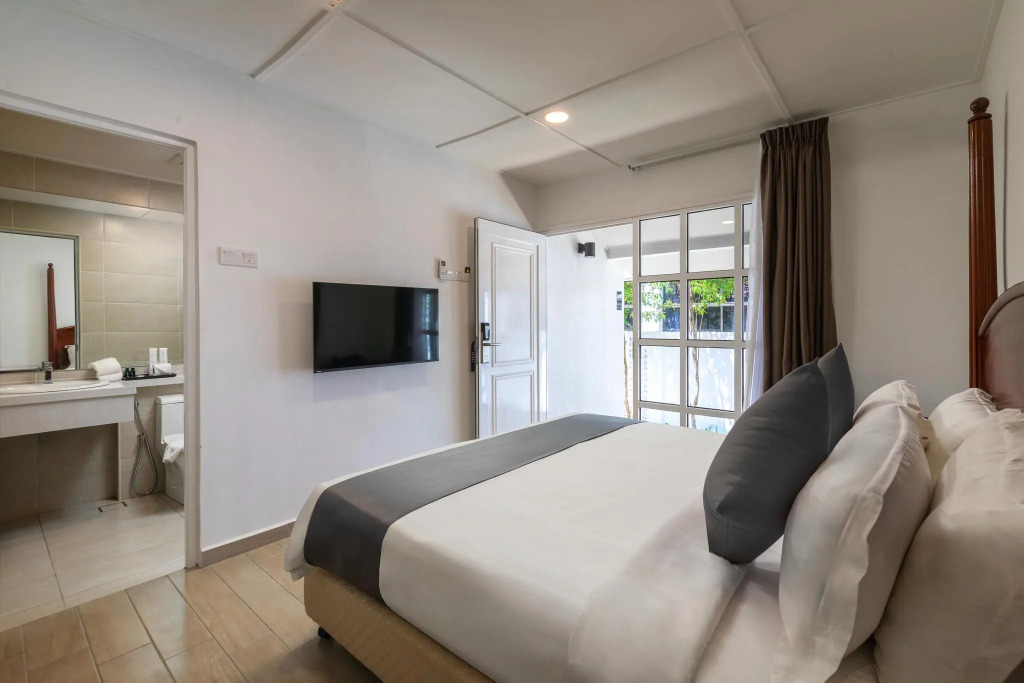 Adena Beach Resort