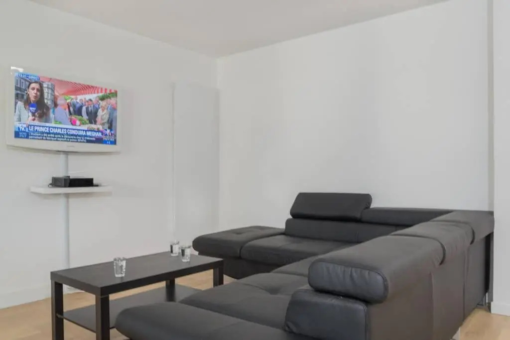 Lovely Apartment Close To A Big Shopping Mall