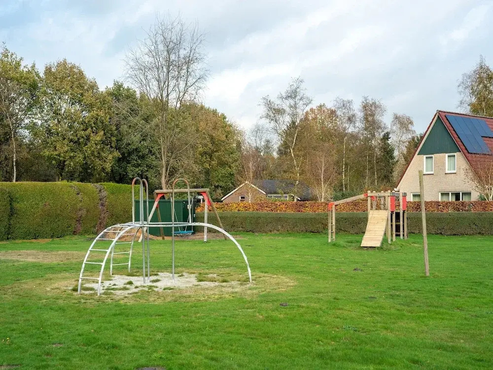 Free Holiday Home With big Garden