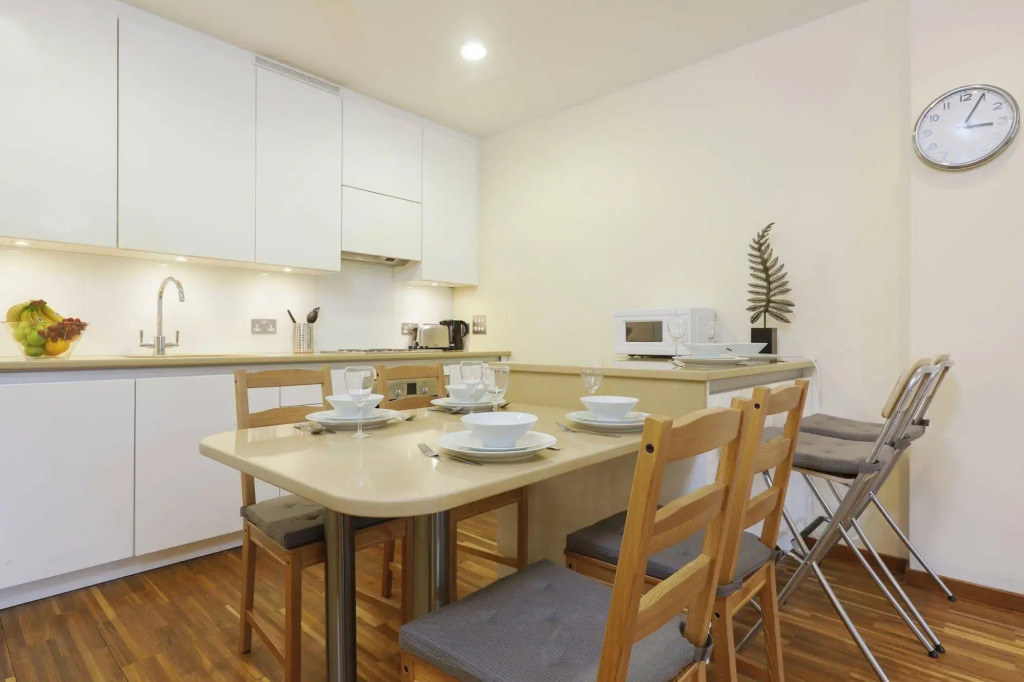 Olive Níké Apartments
